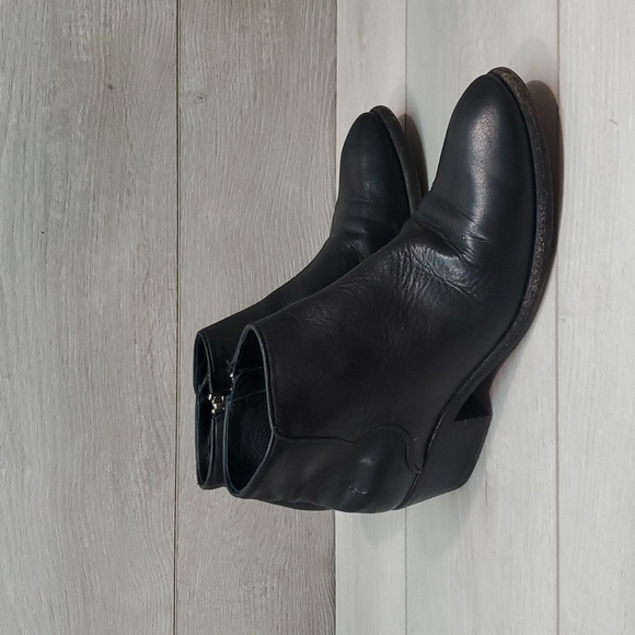 Frye Womens Leather Ankle Boots shoes sz 7.5M - Picture 1 of 14